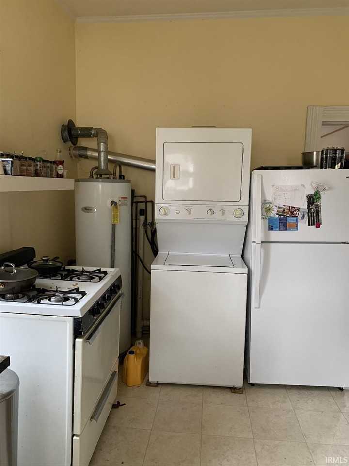 318 S Euclid Ave #2 - Photo 7 of 12