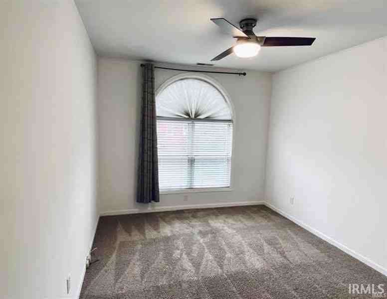 105 E 6th St #A - Photo 7 of 24