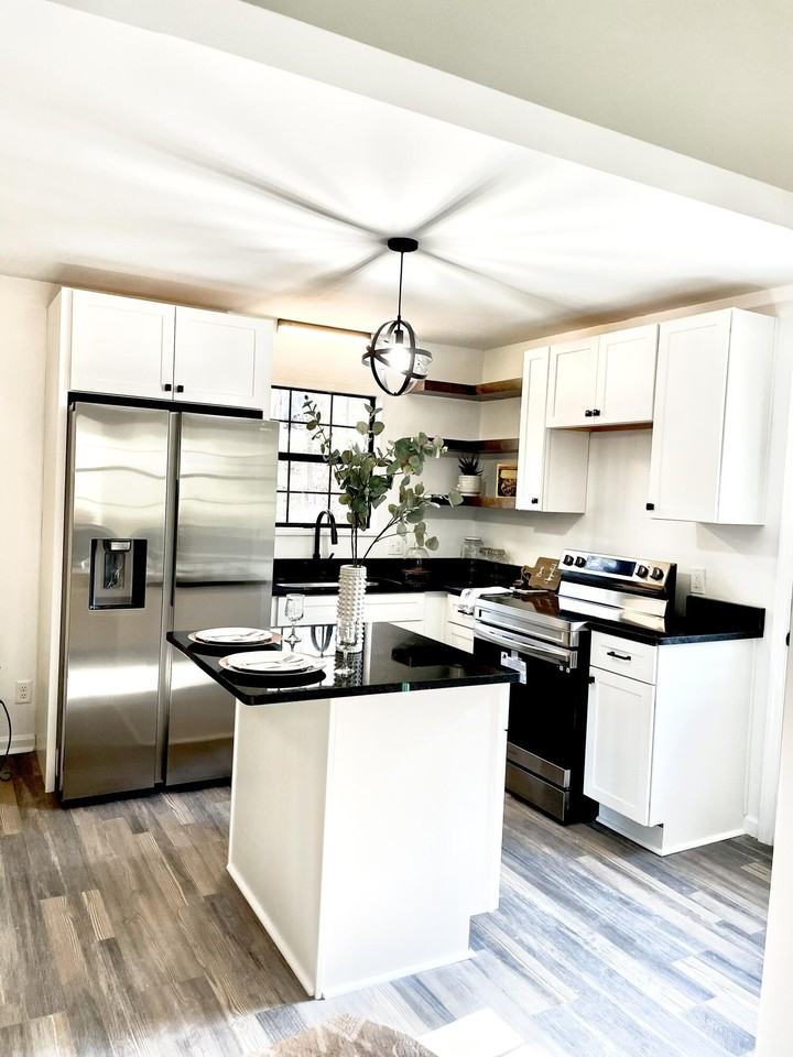 140 Johnson School Rd - Photo 2 of 41