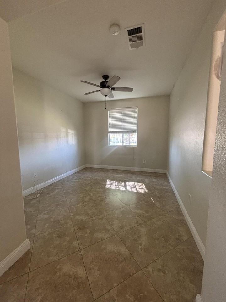 82950 Vincent Dr - Photo 4 of 14