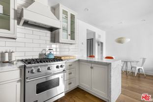 1929 Tamarind Ave Apt 8 #8 - Photo 1 of 1