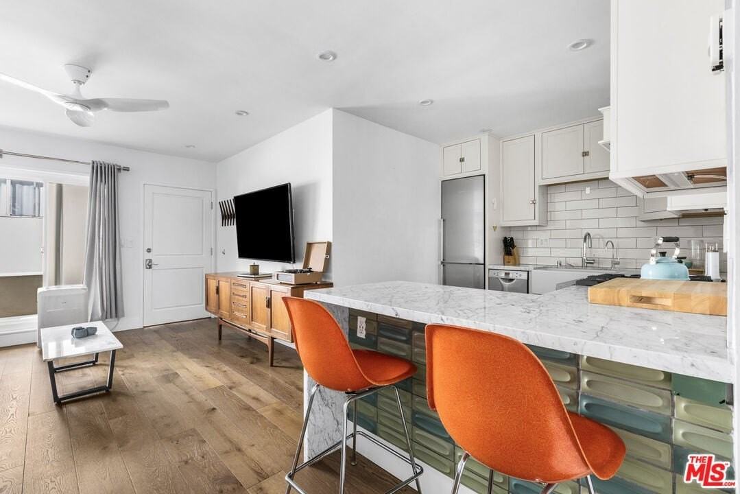 1929 Tamarind Ave Apt 8 #8 - Photo 7 of 28