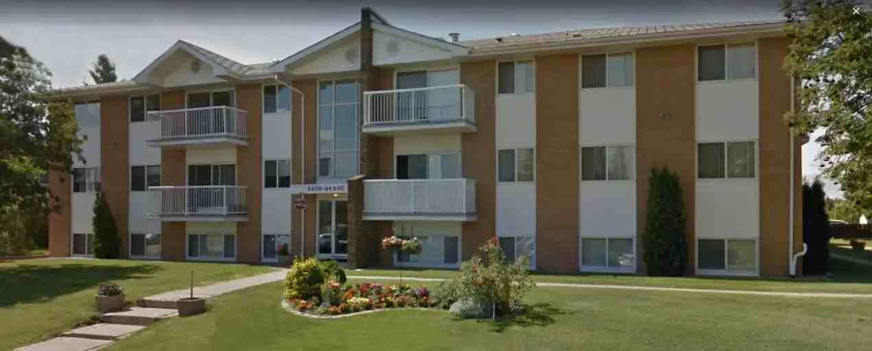 9409 94 Ave - Photo 2 of 9