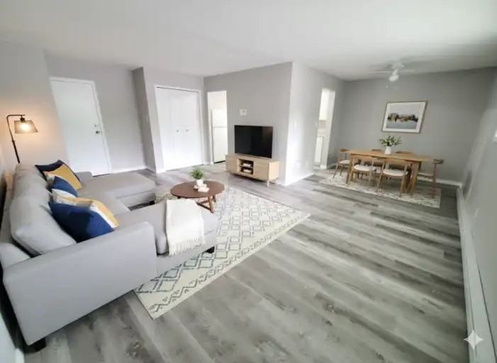 180 Edinburgh St #104 - Photo 2 of 9