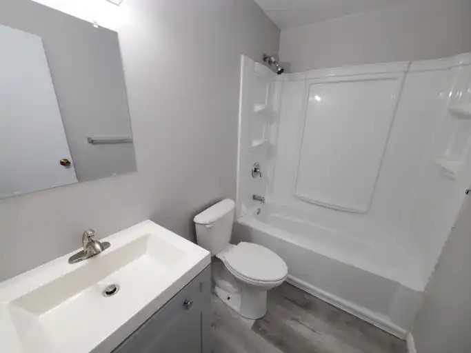 180 Edinburgh St #104 - Photo 7 of 9
