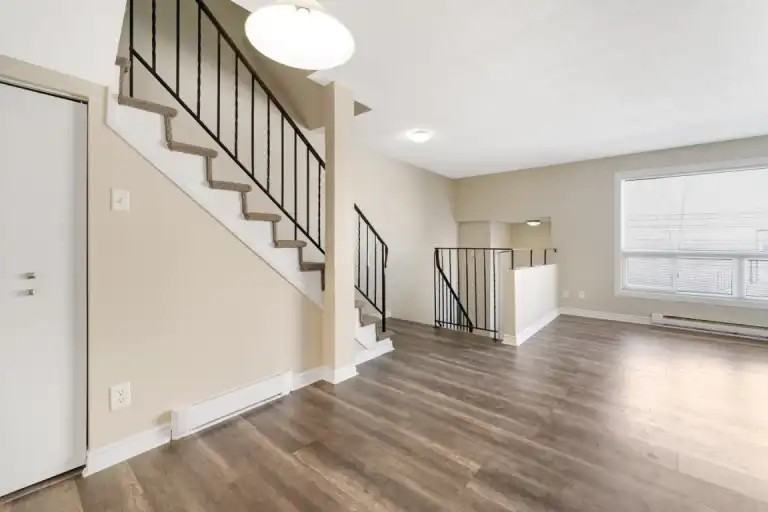 7D Woodvale Green - Photo 5 of 23