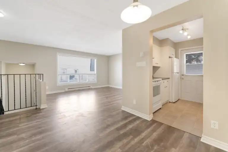 7D Woodvale Green - Photo 6 of 23