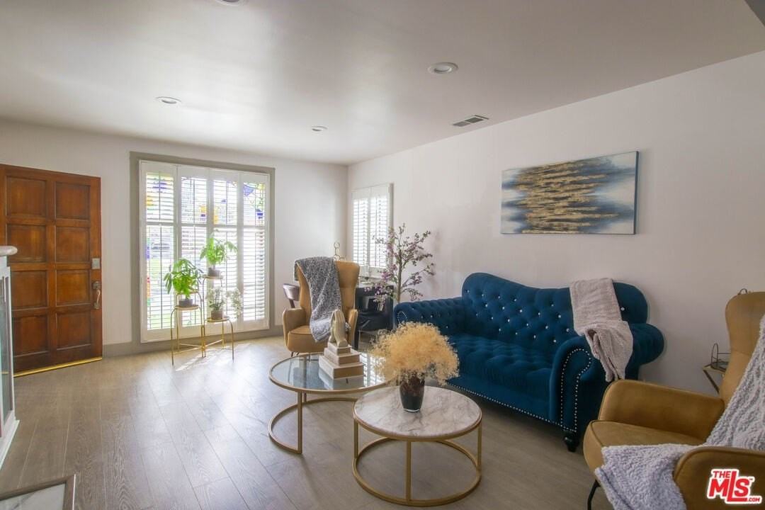 2223 W 78th Pl - Photo 6 of 23