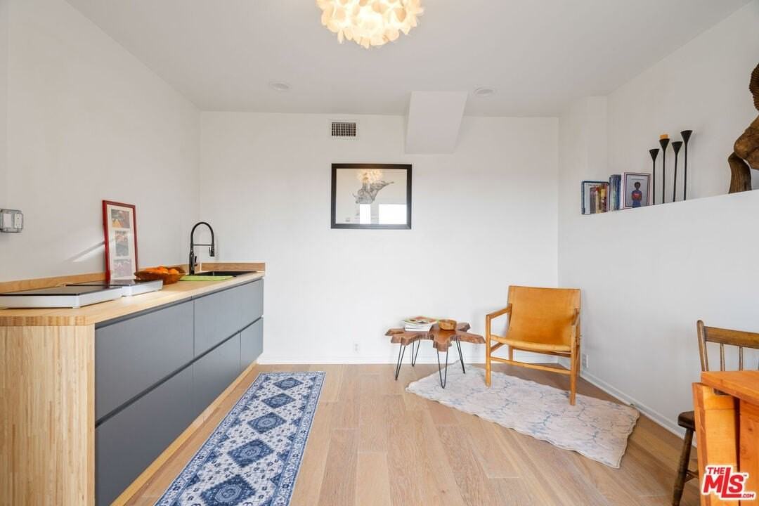 1432 Penny Rd Unit A #A - Photo 4 of 27