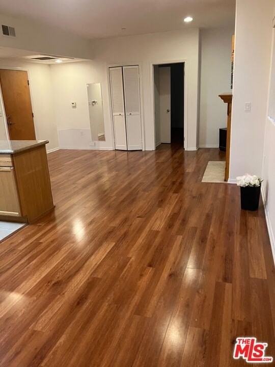 1952 Selby Ave Apt 103 #103 - Photo 3 of 9