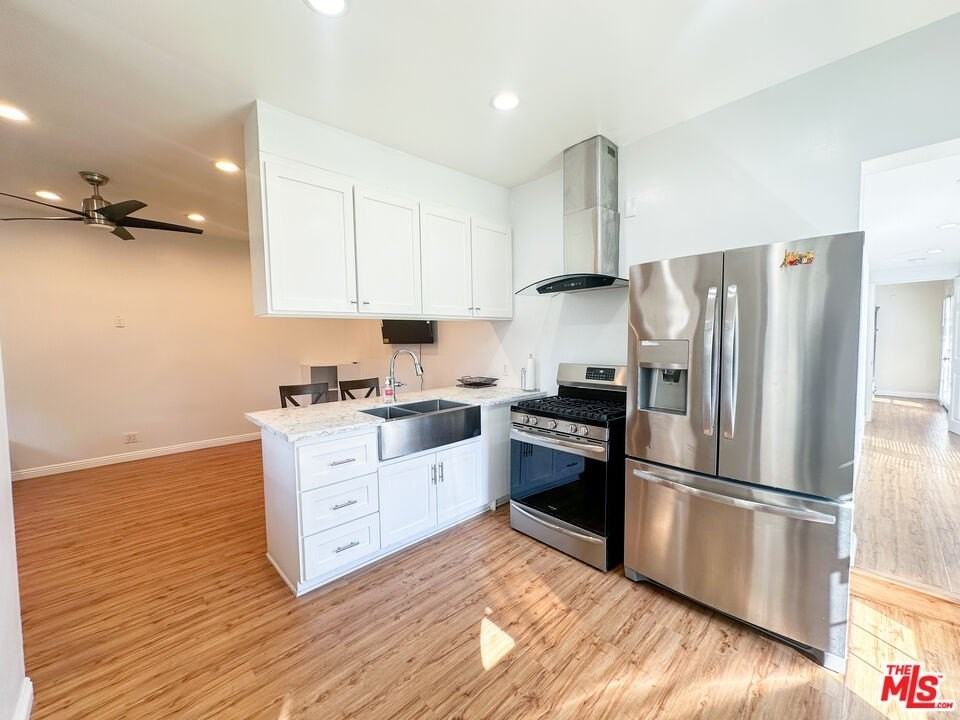 1413 Paloma St - Photo 2 of 20