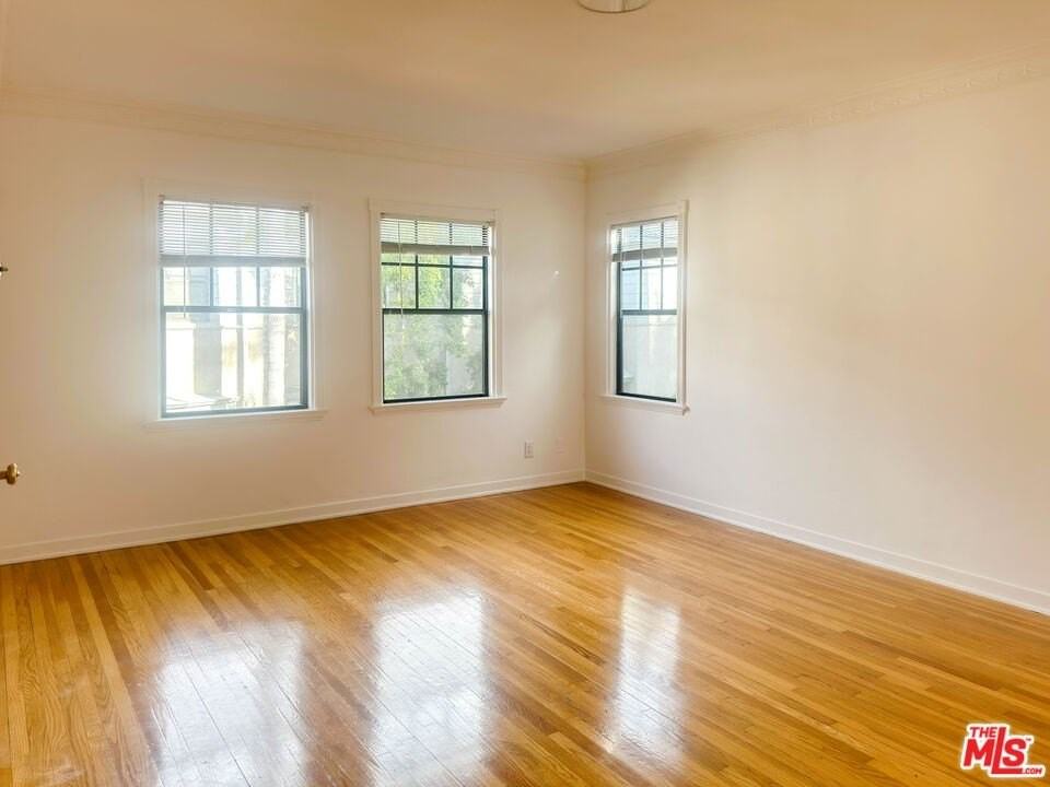 1449 N Alta Vista Blvd - Photo 5 of 13