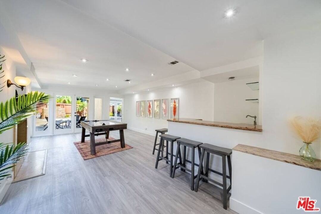 11331 Isleta St - Photo 2 of 50