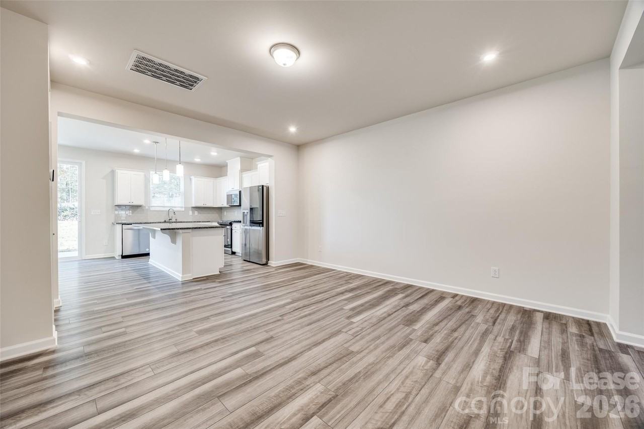 1351 Southern Sugar Dr - Photo 6 of 28