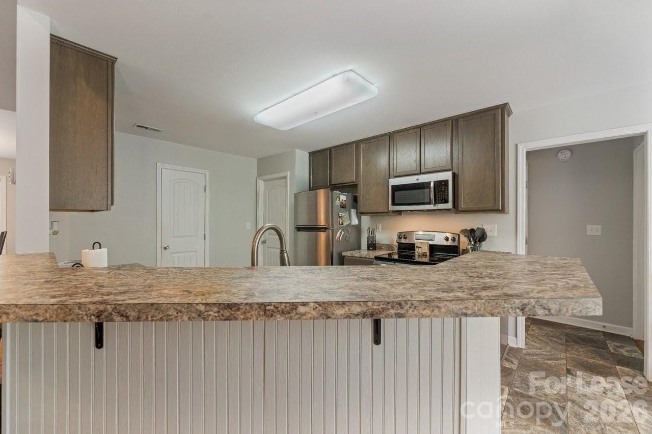 155 Rose Brier Ln - Photo 7 of 25