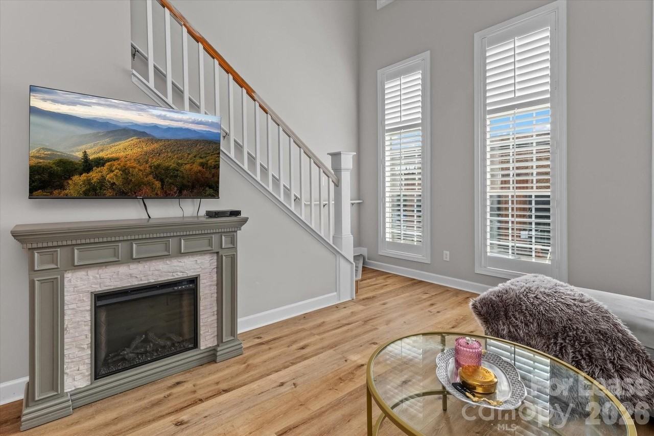 132 Market Place Ave Unit A #A - Photo 6 of 17