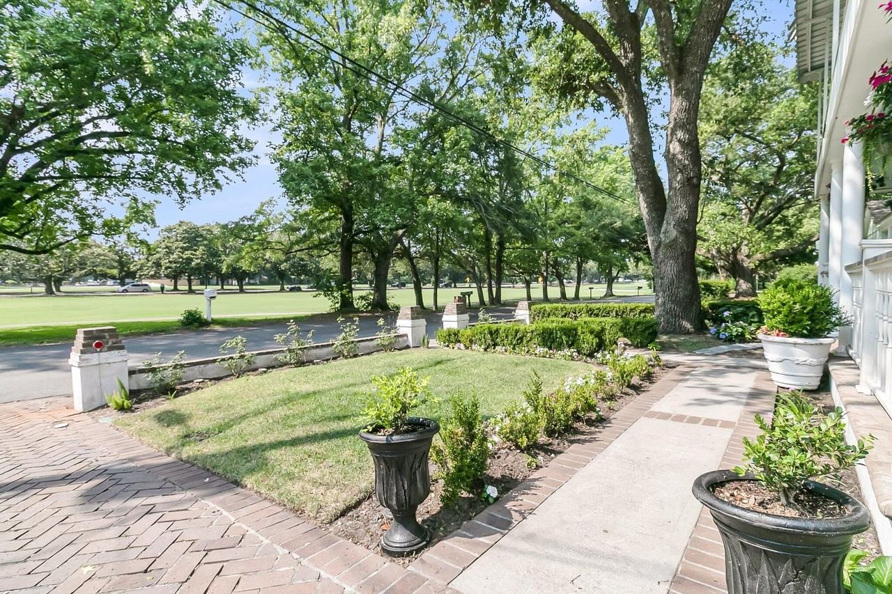 2142 Golfview Dr - Photo 7 of 49