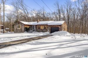 featured image of 17 Champlain Dr