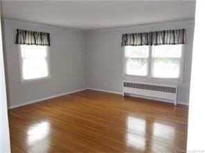 29 Holmeslea Ct Apt 2 #2 - Photo 4 of 10