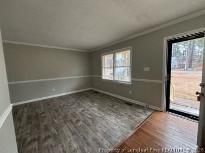 6658 Vaughn Rd - Photo 2 of 16