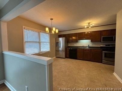 6658 Vaughn Rd - Photo 5 of 16