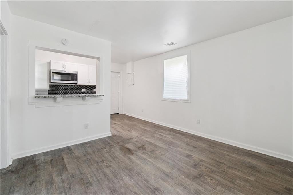 1098 Smith St Sw Unit B #B - Photo 6 of 14