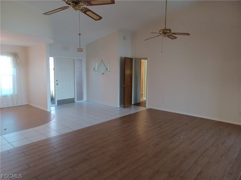 11891 Prince Charles Ct - Photo 7 of 36