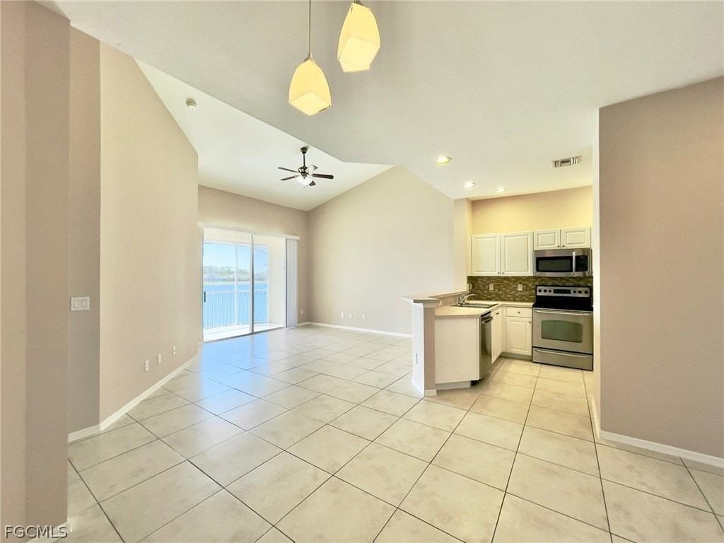 4246 Liron Ave Unit 203 #203 - Photo 3 of 39