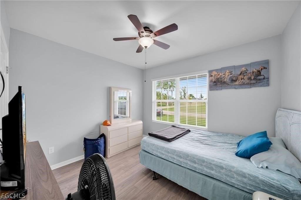 2620 Sw 3rd Pl - Photo 5 of 31