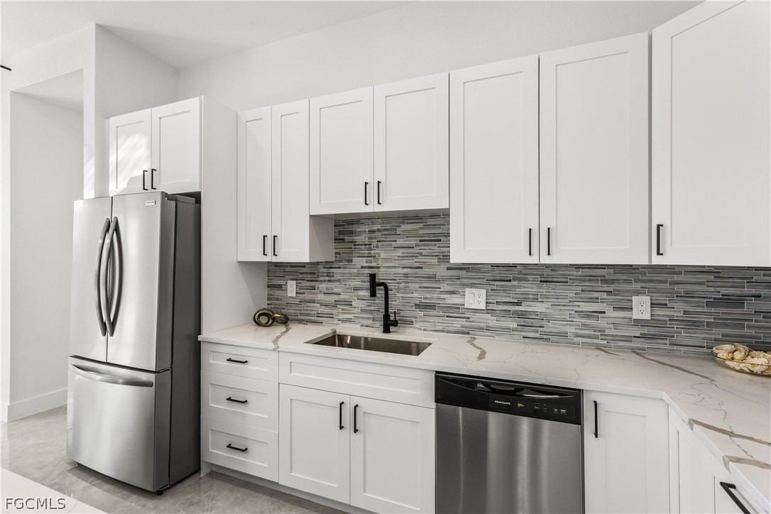 3318 Ne 13th Pl - Photo 7 of 49