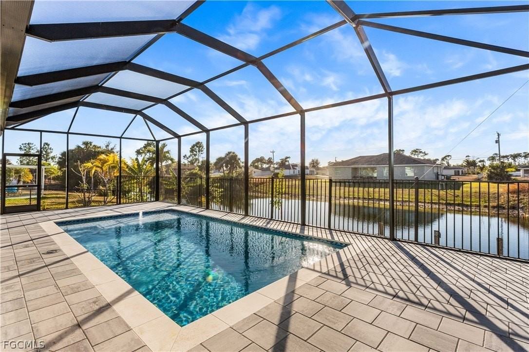 3318 Ne 13th Pl - Photo 2 of 49