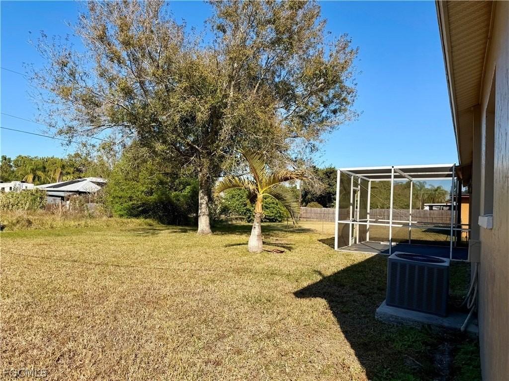 13208 Fourth St - Photo 3 of 18