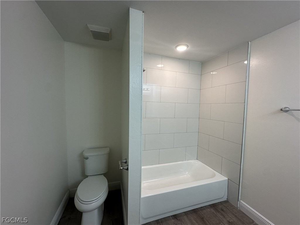 136 Francis Ave - Photo 6 of 11