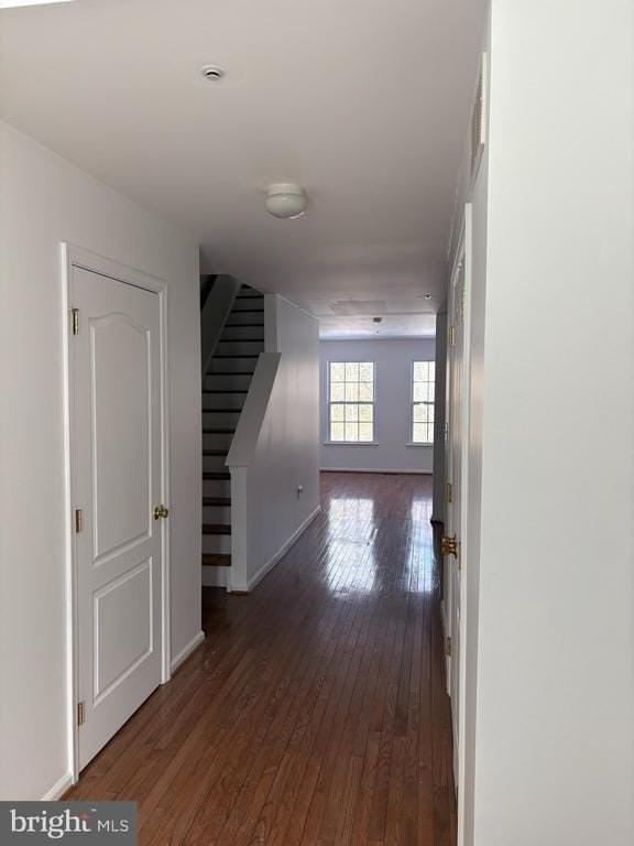 229 Hidden Dr - Photo 2 of 8