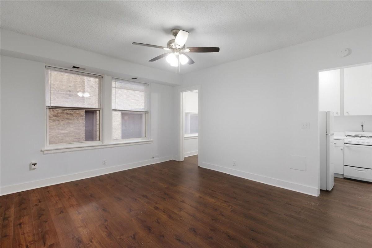 3727 N Pine Grove Ave #214 - Photo 2 of 11