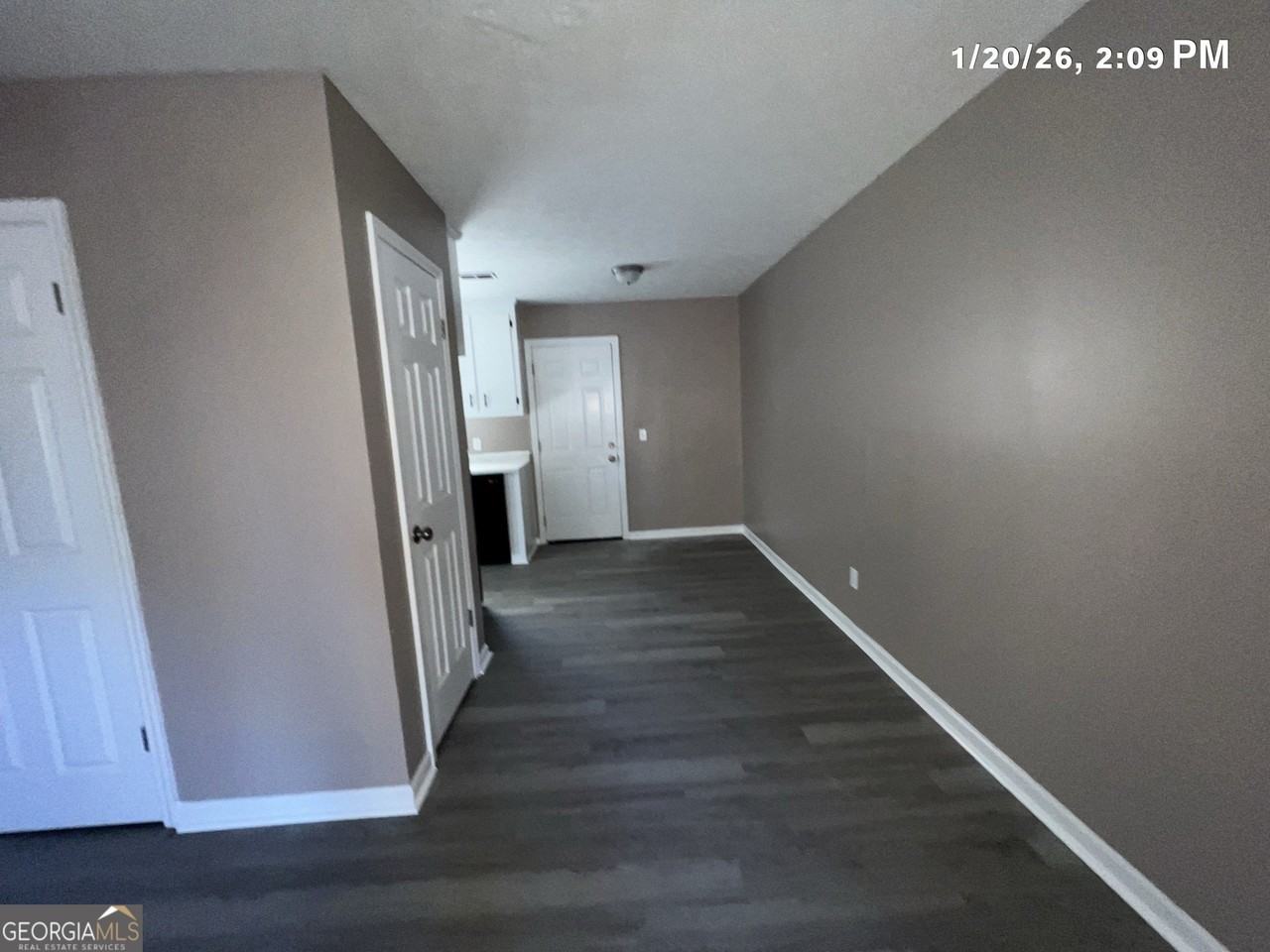 271 E Wright St Apt 29 #29 - Photo 3 of 12