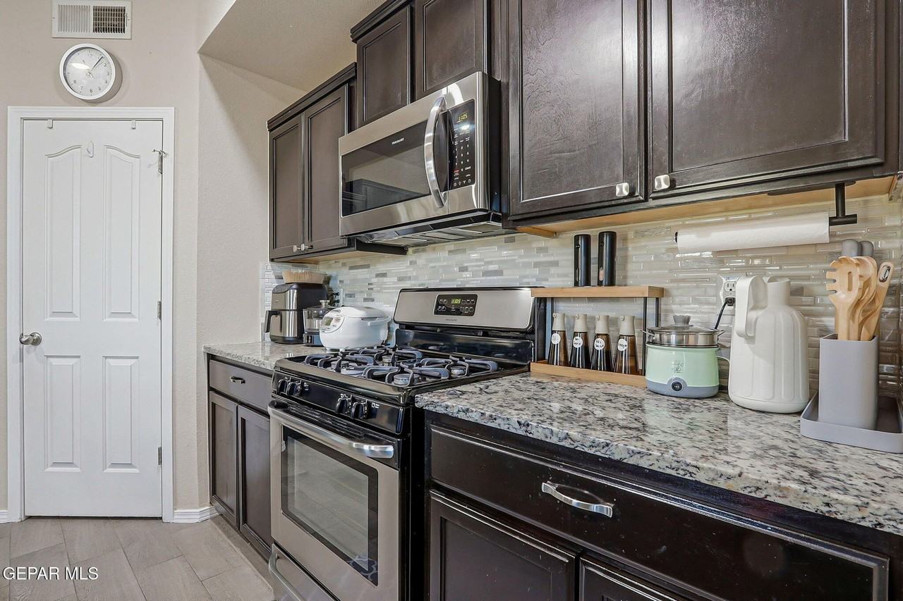 14805 Ava Leigh Ave - Photo 6 of 40