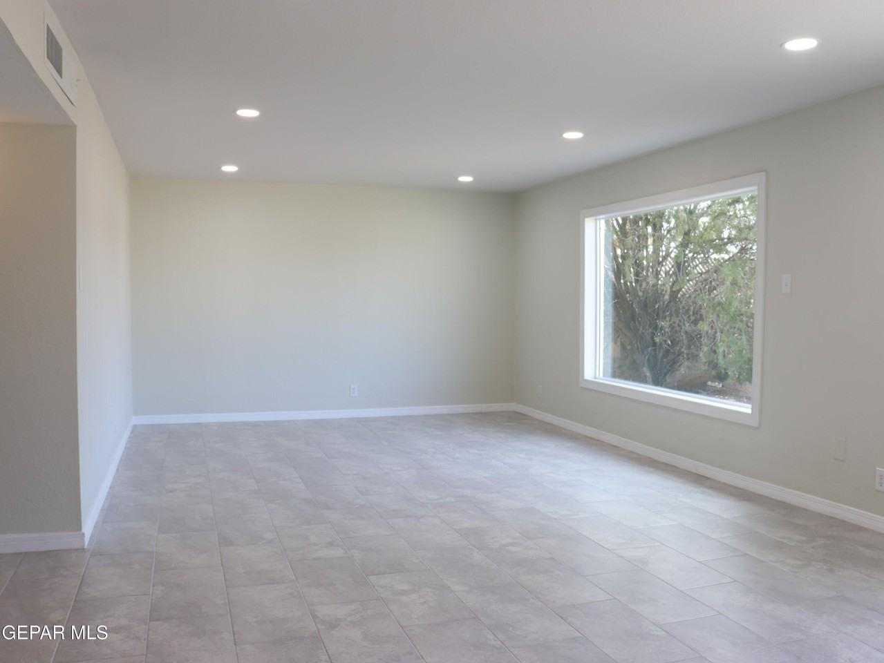 2921 Fir St - Photo 7 of 46