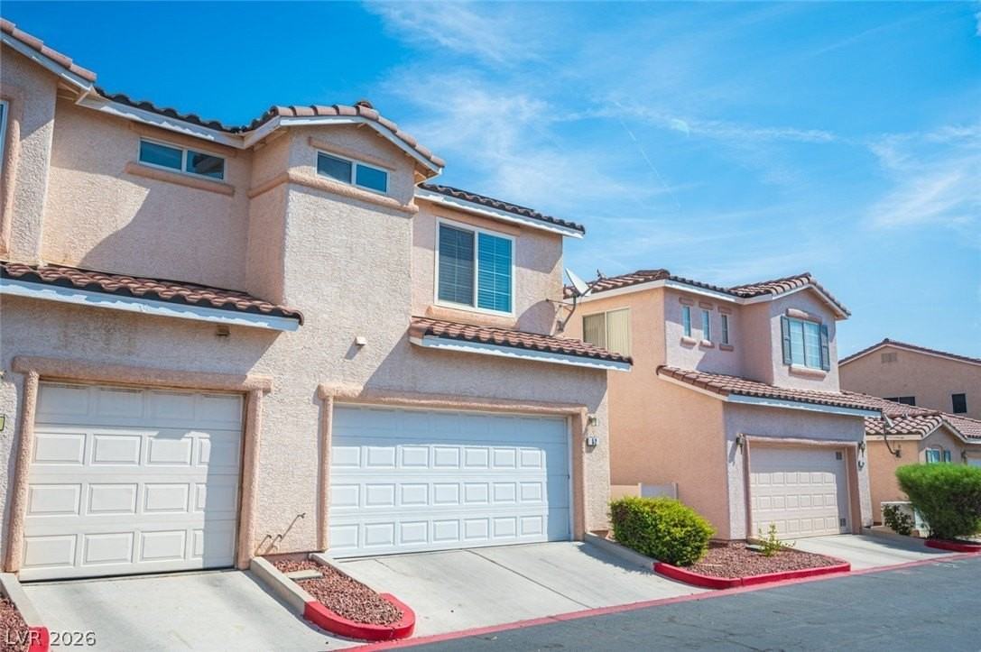 52 Belle Springs Ave - Photo 2 of 50