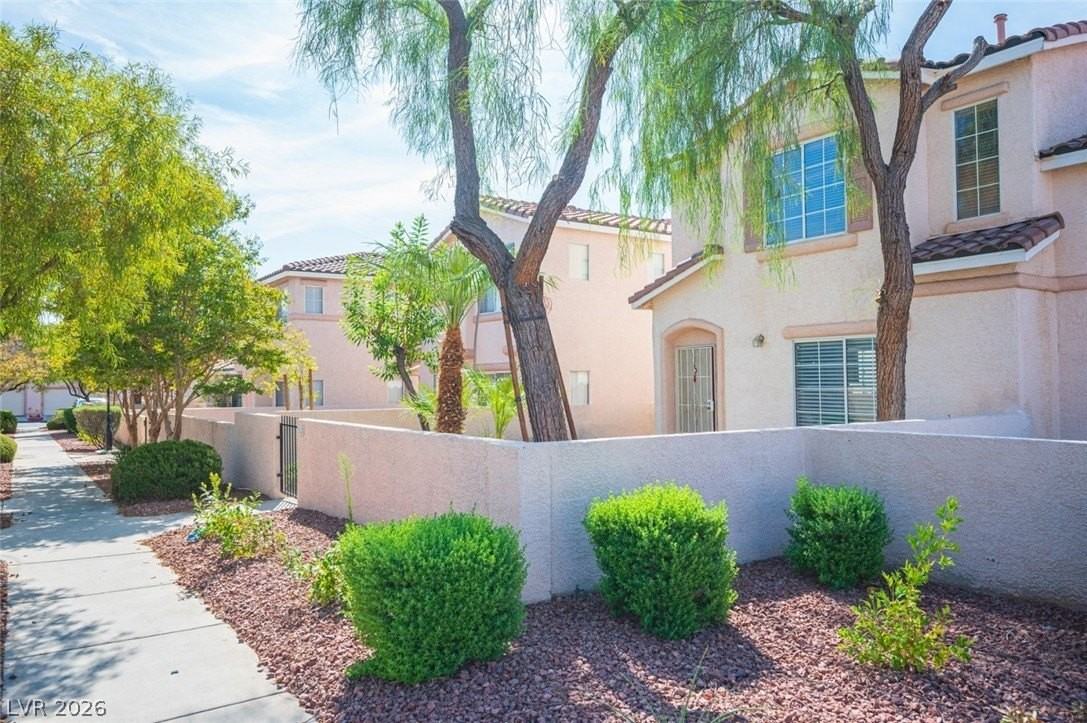 52 Belle Springs Ave - Photo 5 of 50