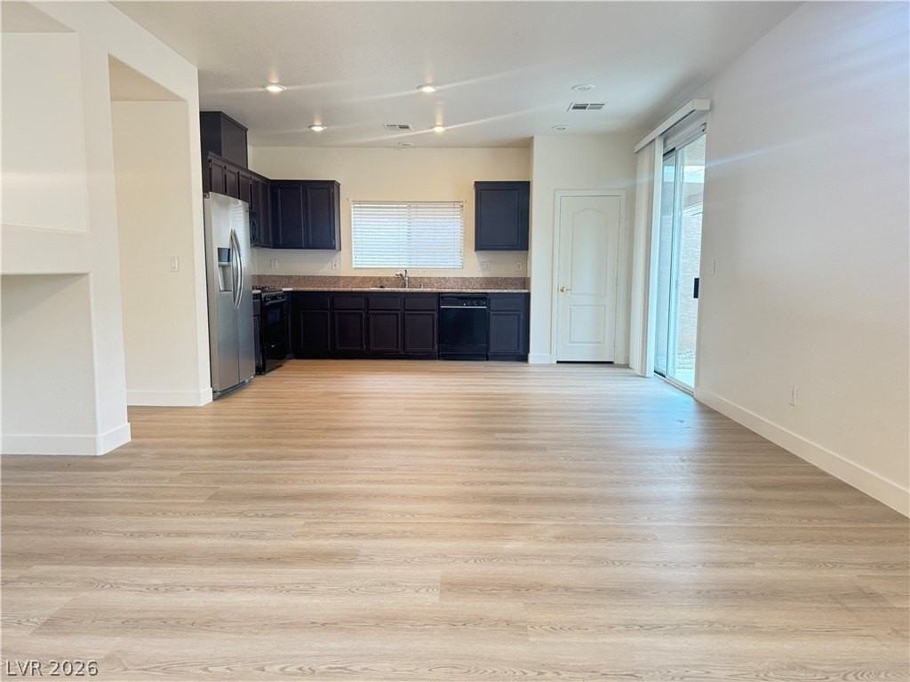 11612 Villa Malaparte Ave - Photo 7 of 36