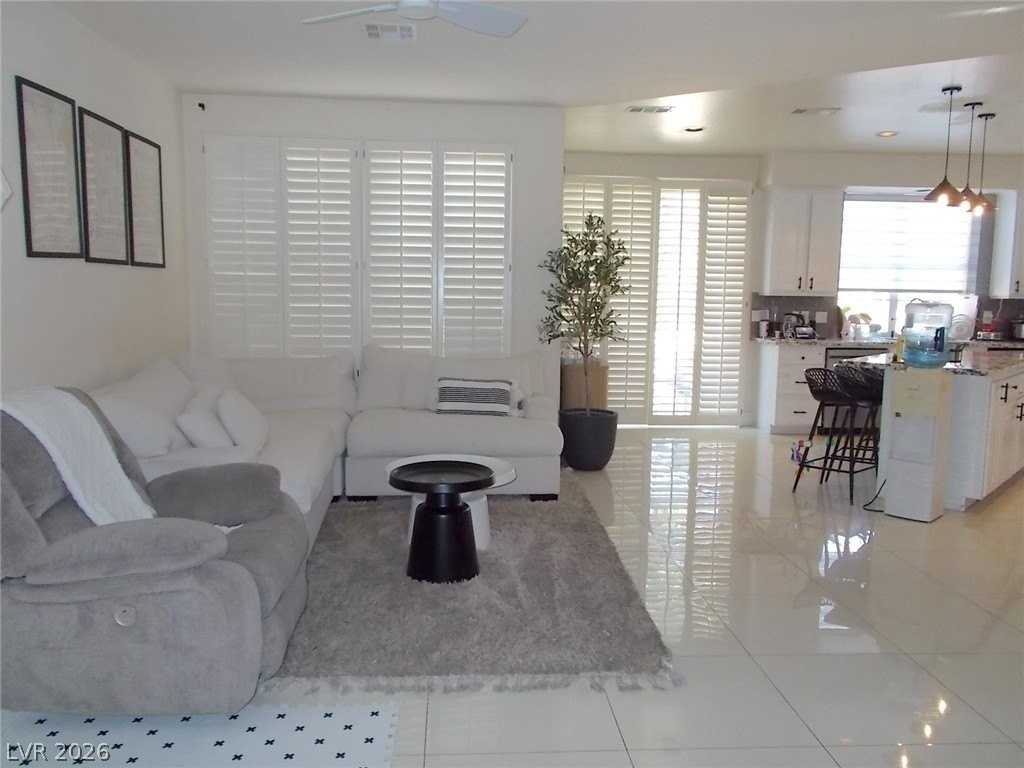 1416 Palantine Hill Dr - Photo 6 of 40