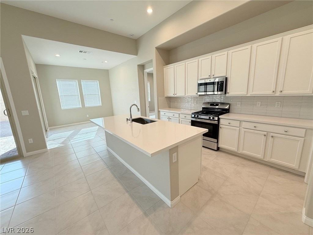 889 Cottonwood Hill Pl - Photo 7 of 19