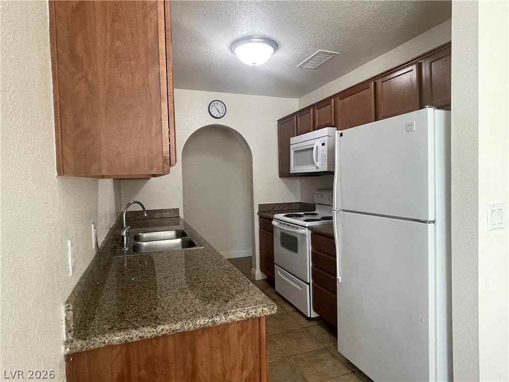 1816 N Decatur Blvd #103 - Photo 6 of 18