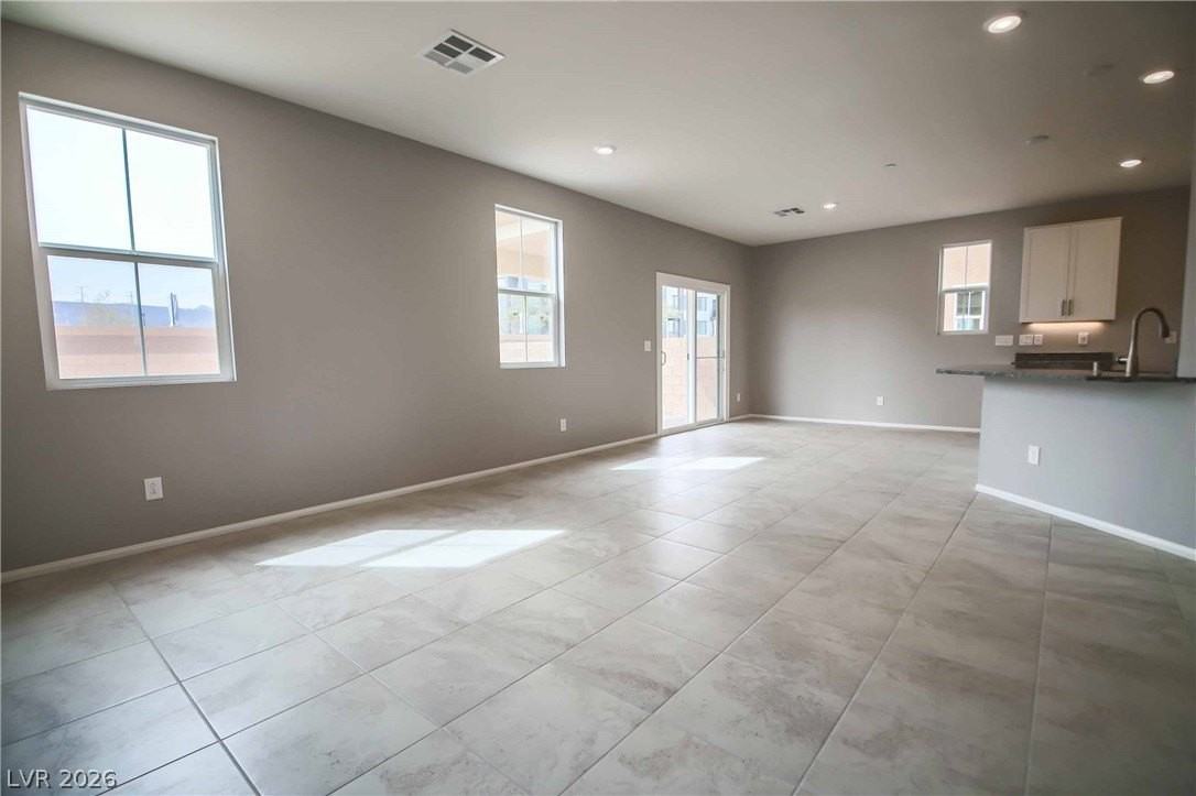 1417 Overseer Ave - Photo 3 of 23