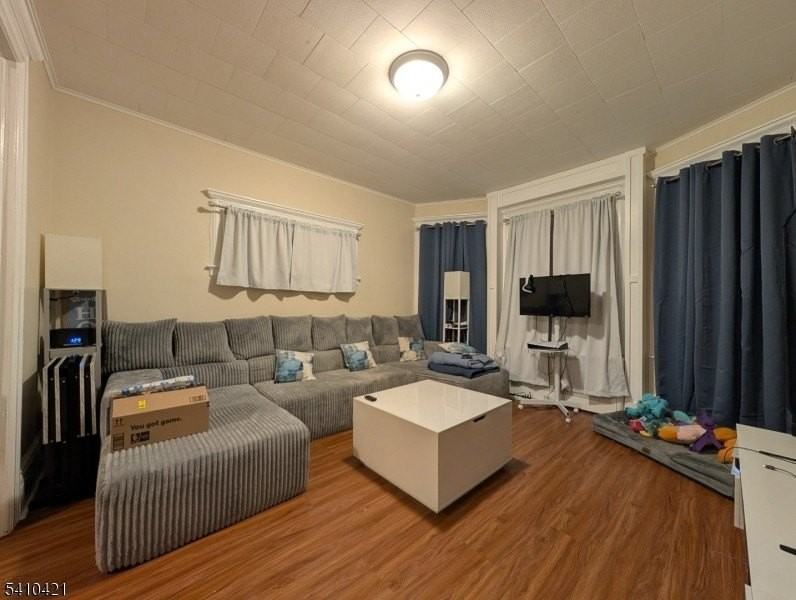 24 Franklin Pl #1 - Photo 2 of 10