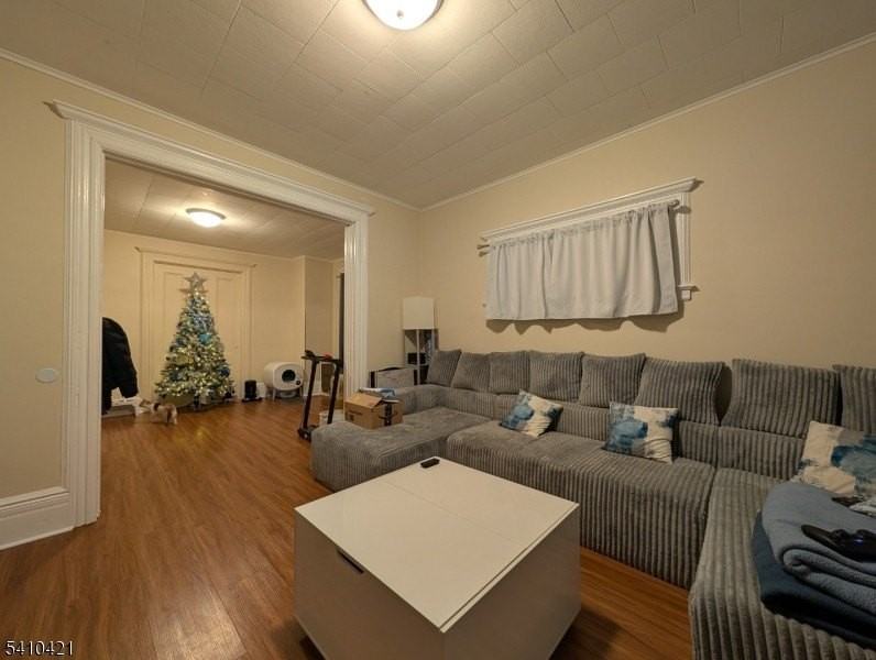 24 Franklin Pl #1 - Photo 3 of 10