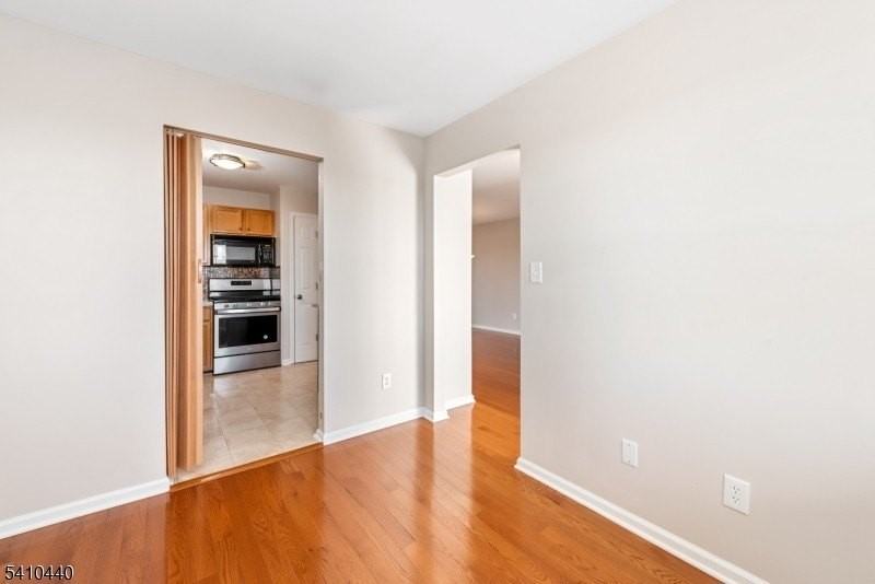 90 Crestview Ln - Photo 6 of 15