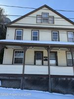 featured image of 40 Almond St