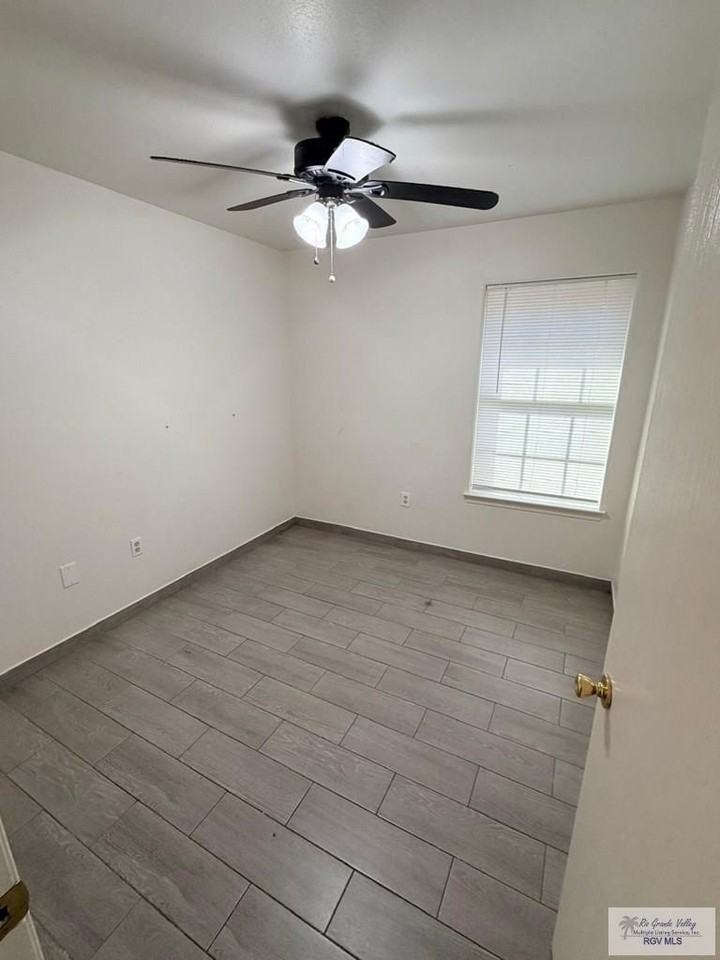 2186 Athens St - Photo 7 of 11